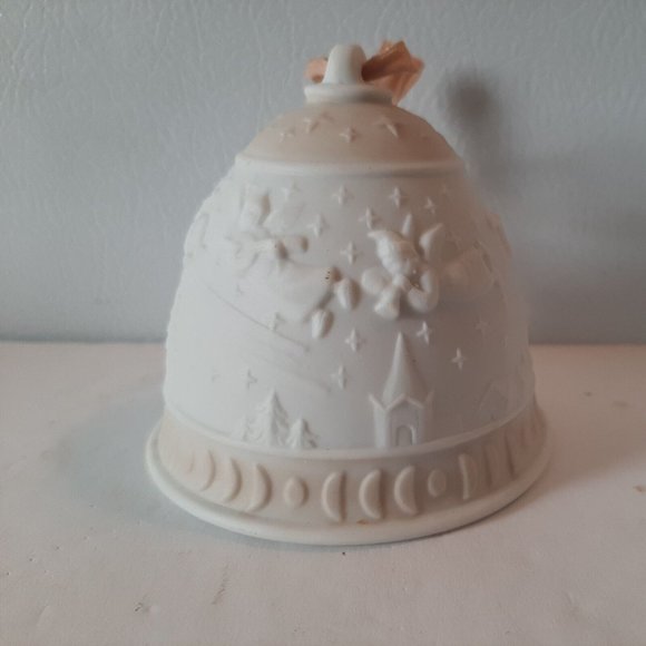 Lladro Collectors Society Christmas Bell Dated 1989 White Beige 5.616 - Picture 6 of 10